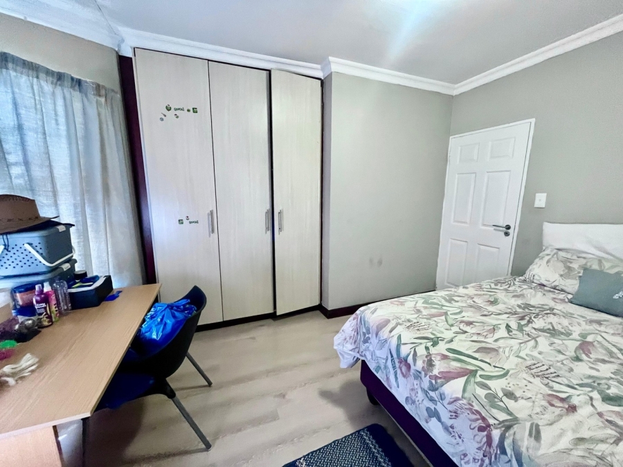 To Let 3 Bedroom Property for Rent in Waterval East North West